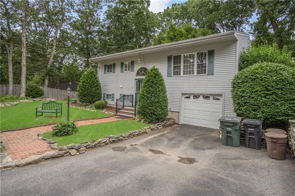 12 Cynthia Drive, Coventry, RI 02816 MLS 1290156 Lila Delman