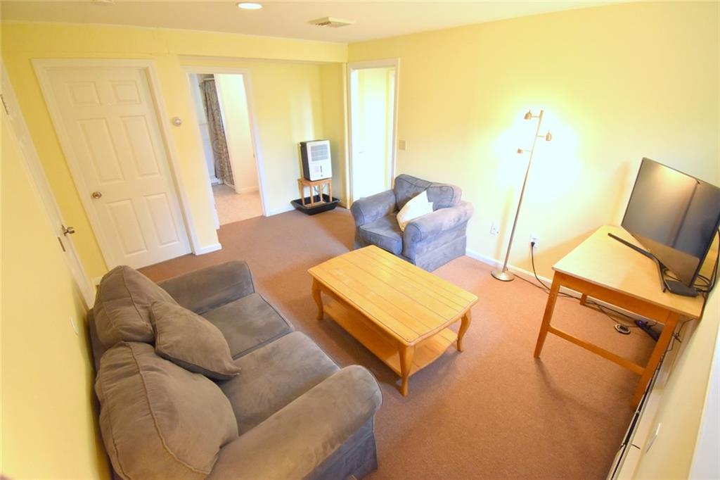 51 Middle Road Road, Narragansett, RI 02882 MLS 1291051 Lila Delman