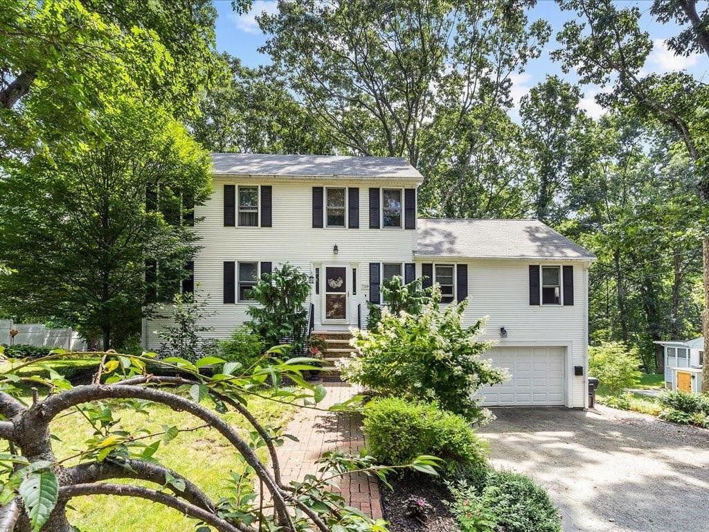 759 Woodward Road, North Providence, RI 02904 MLS 1291052 Lila Delman