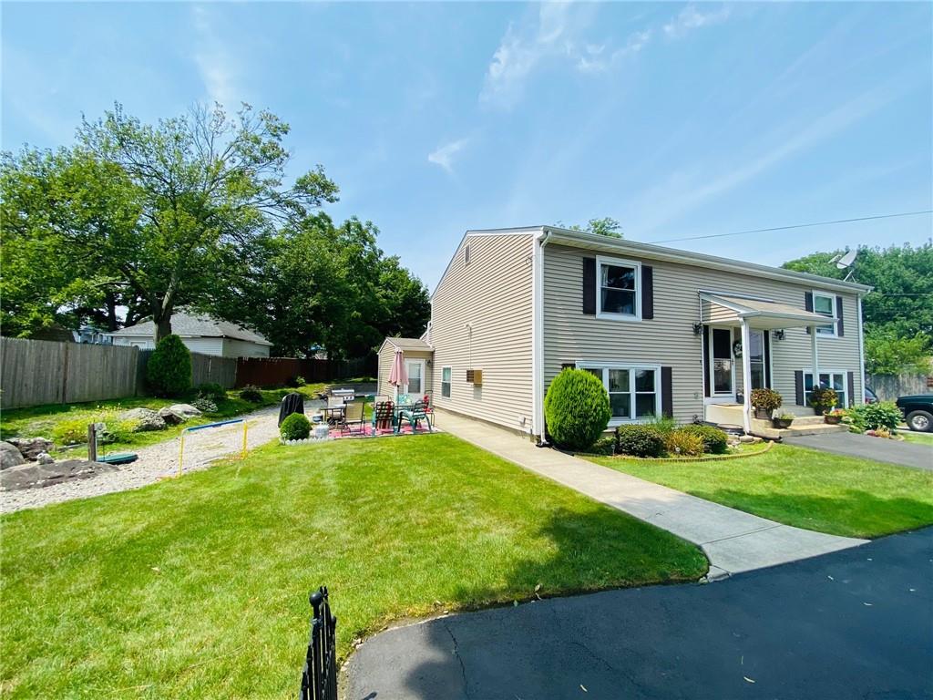 423 425 Dover Avenue, East Providence, RI 02915 MLS 1291317 Lila