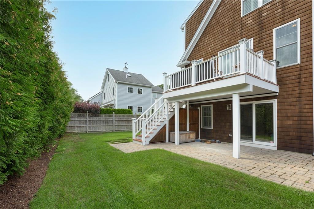 14 Wanda Street, Unit#b, Narragansett