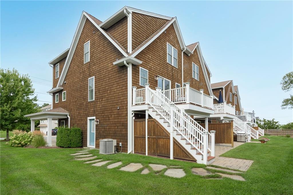 14 Wanda Street, Unit#b, Narragansett