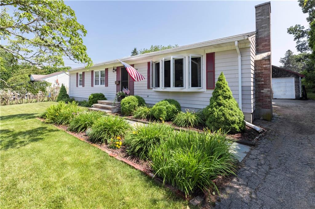 53 Maplewood Avenue, Westerly