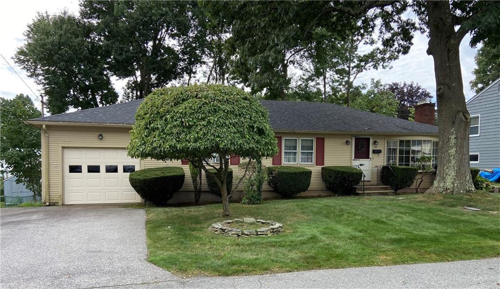 30 Stella Drive, North Providence, RI 02911 MLS 1292746 Lila Delman