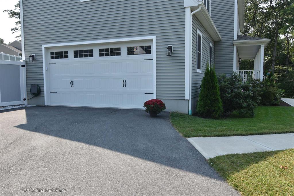 31 Cyrus Court, South Kingstown