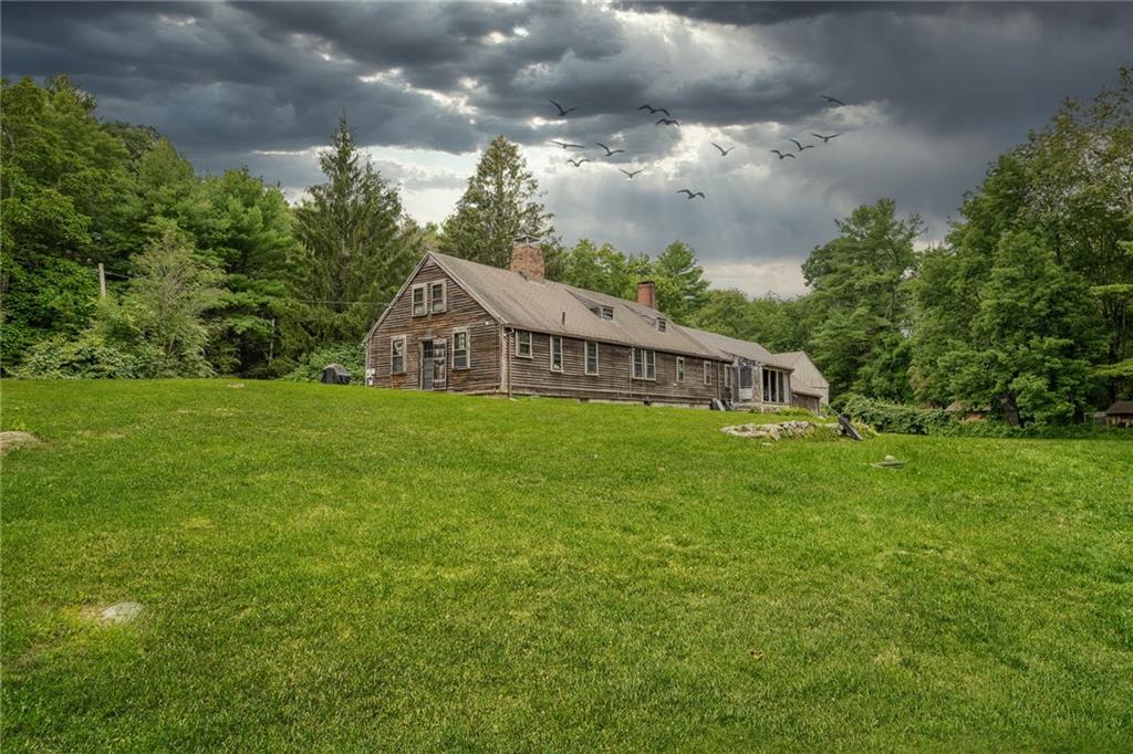 1677 Round Top Road, Burrillville