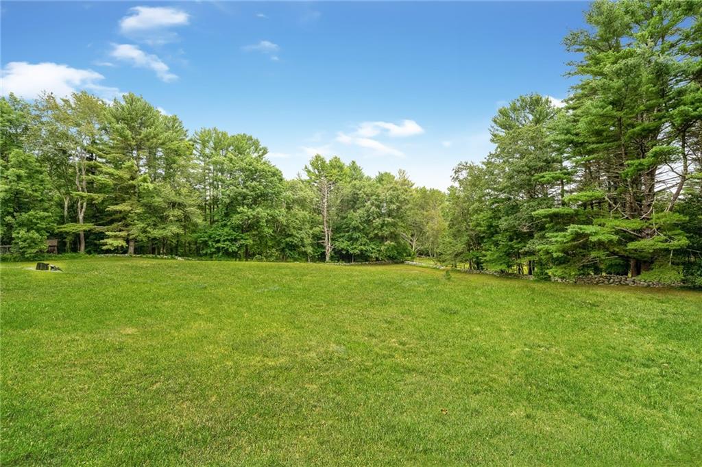 1677 Round Top Road, Burrillville