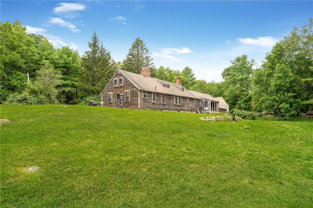 1677 Round Top Road, Burrillville