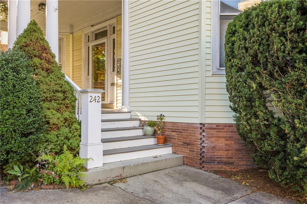 242 Wayland Avenue, Unit#1, Providence