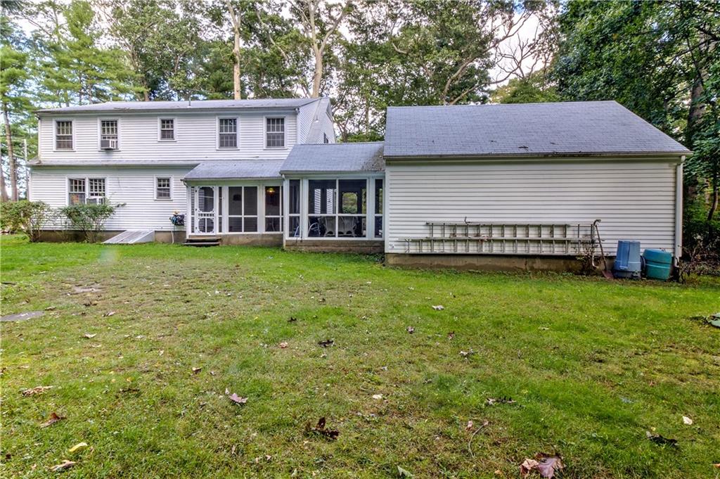 325 Potter Road, North Kingstown