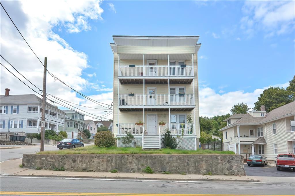 519 Manville Road, Woonsocket, RI 02895 MLS 1295383 Lila Delman