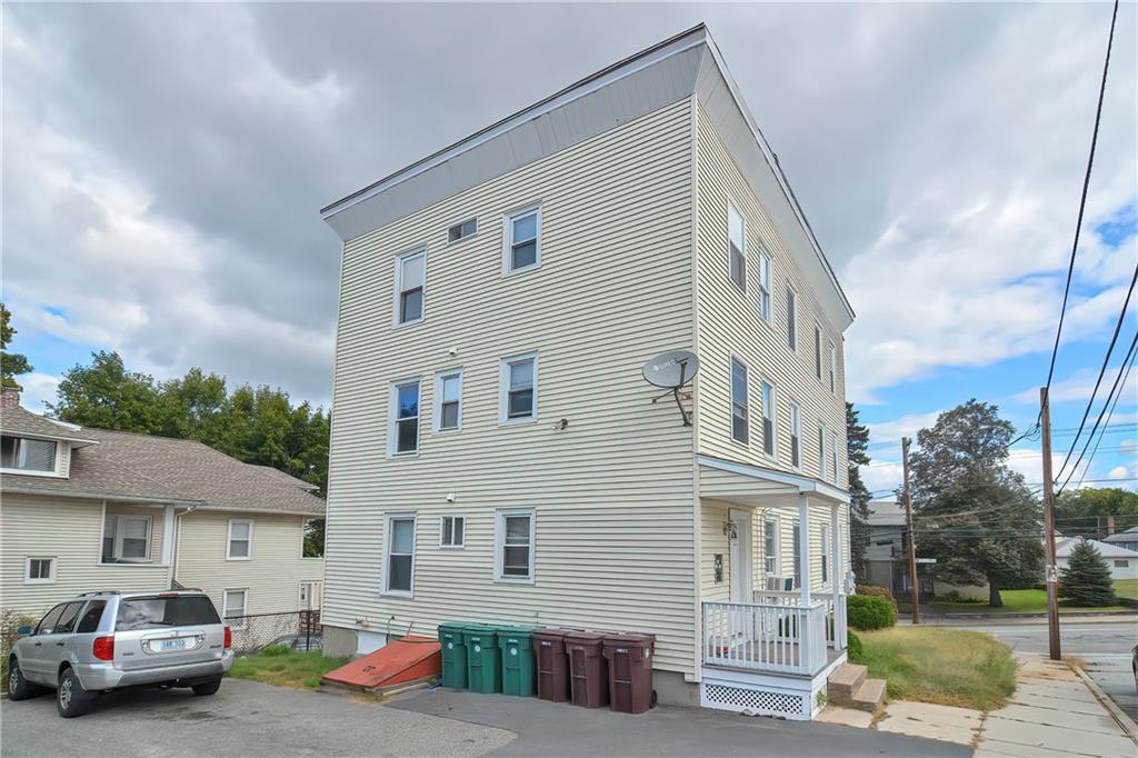 519 Manville Road, Woonsocket, RI 02895 MLS 1295383 Lila Delman