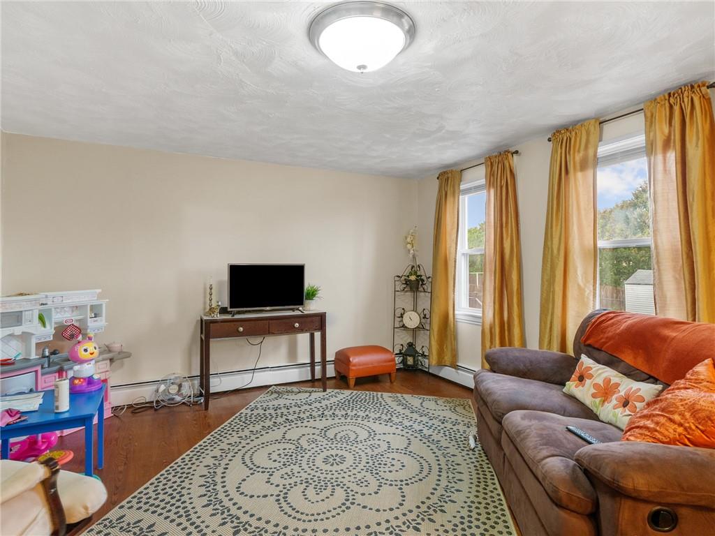 35 Archambault Avenue, West Warwick