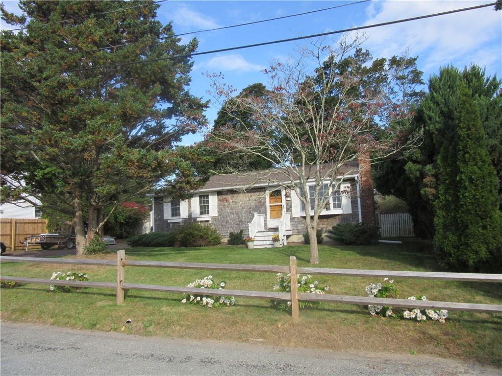 21 Perry Avenue, South Kingstown