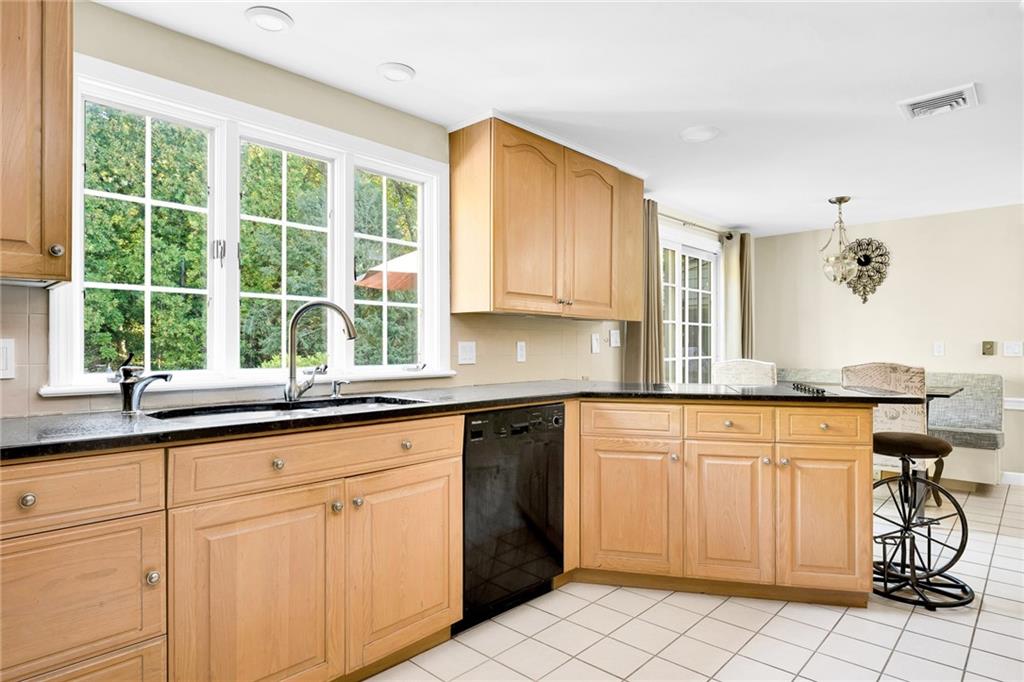 315 Forge Road, North Kingstown