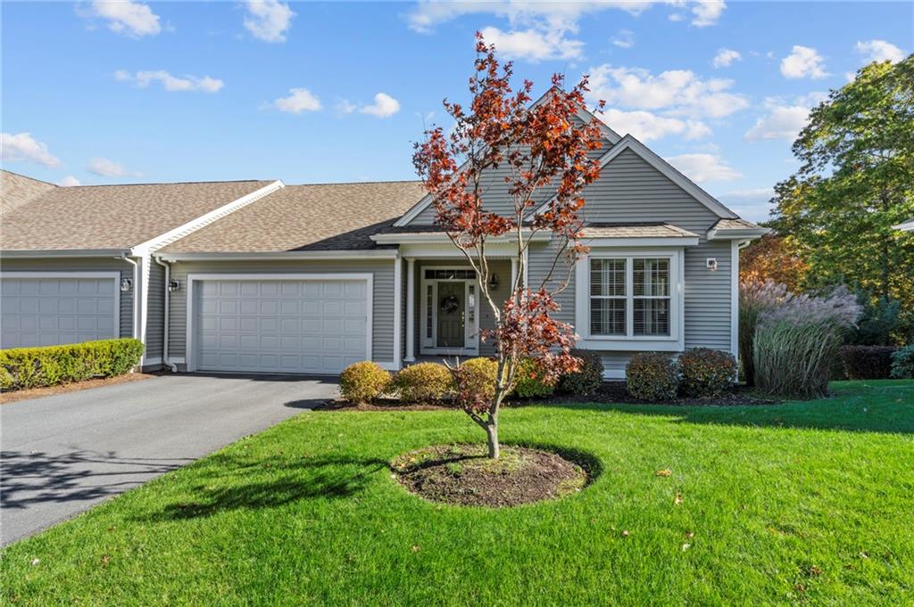 170 Providence Pike, Unit93, North Smithfield, RI 02896 MLS 1297686