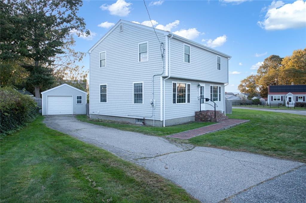 4 Halsey Avenue, Middletown