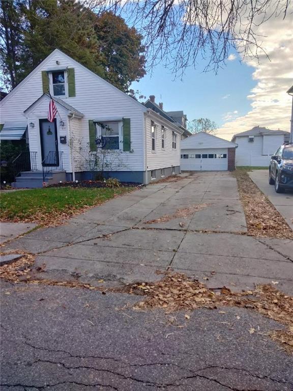 209 Sisson Street, Providence, RI 02909 MLS 1297821 Lila Delman