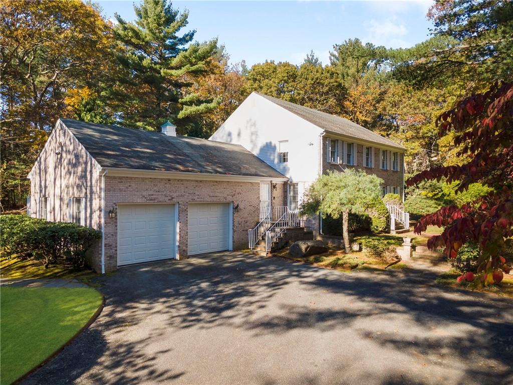 425 Trimtown Road, Scituate, RI 02857 MLS 1298197 Lila Delman