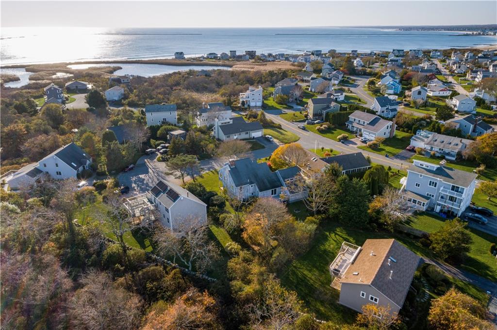 10 Windward Circle, Narragansett