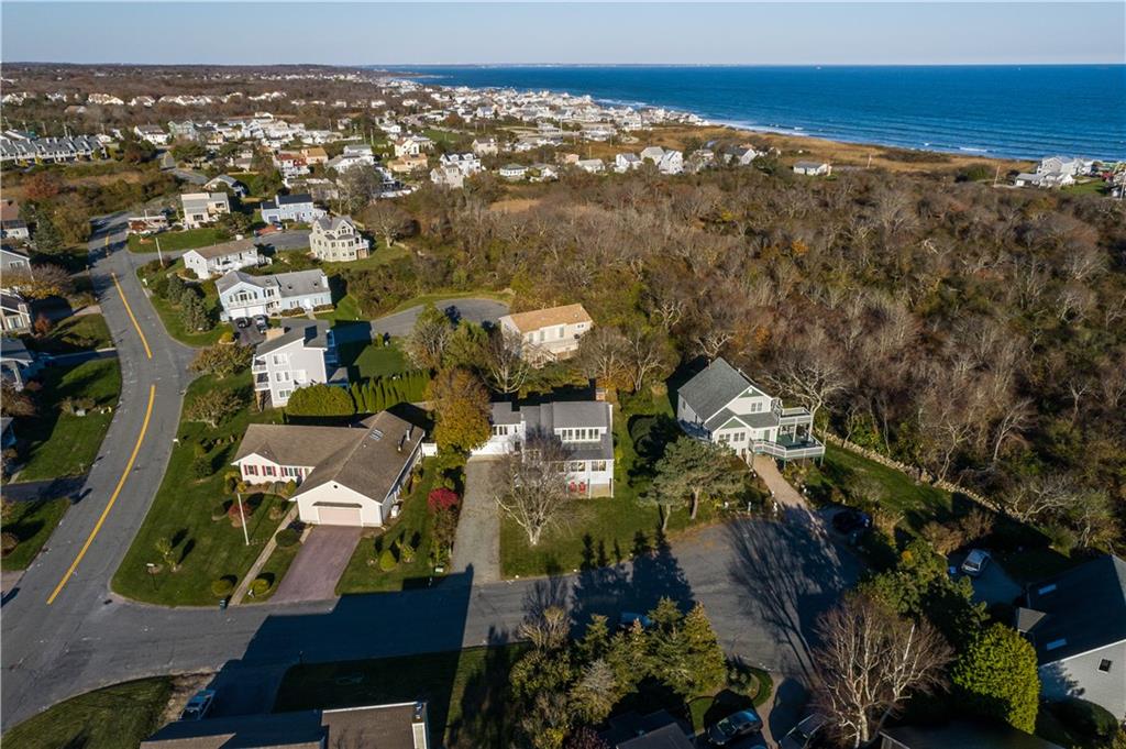 10 Windward Circle, Narragansett