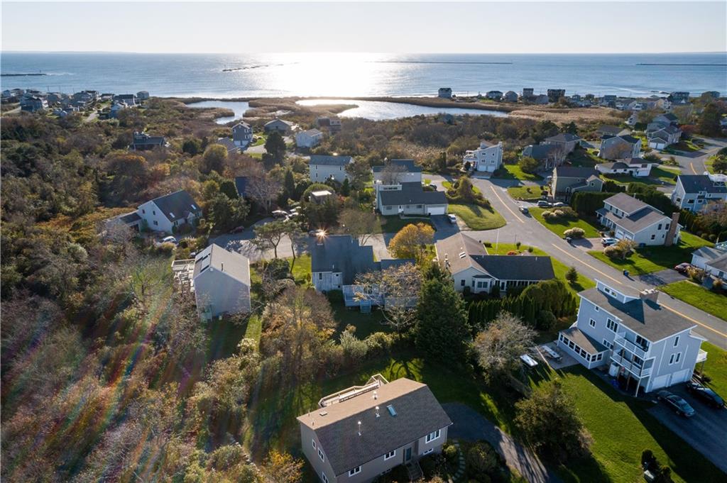 10 Windward Circle, Narragansett