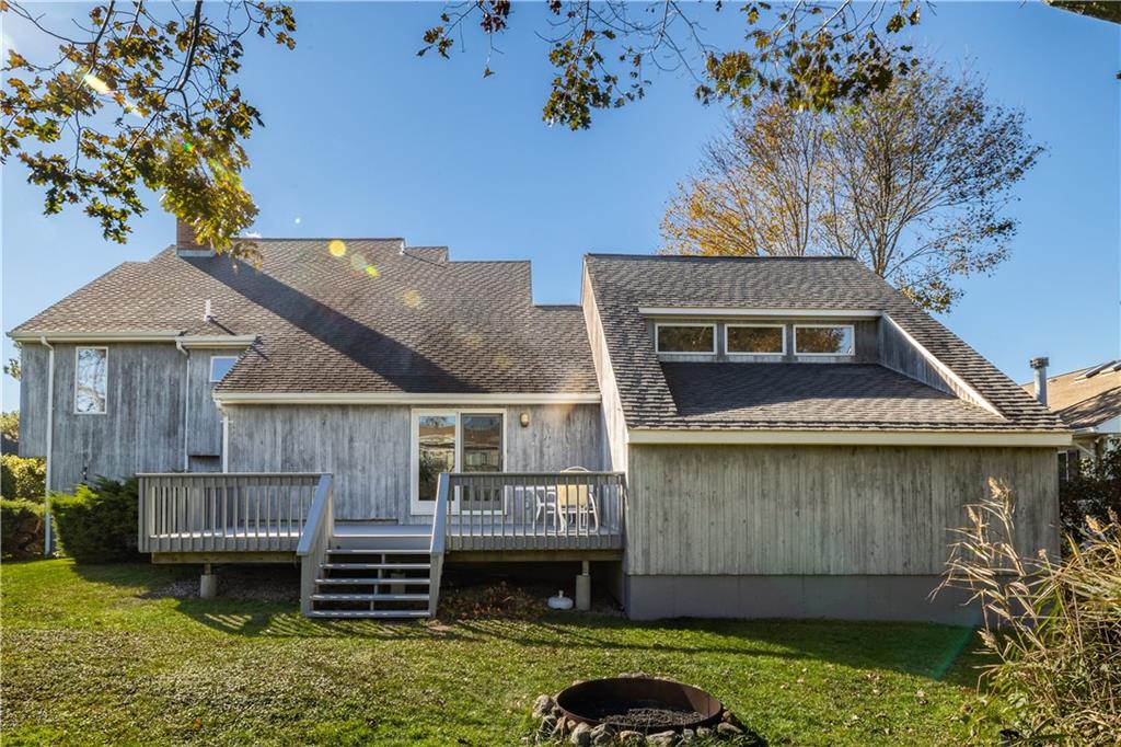 10 Windward Circle, Narragansett