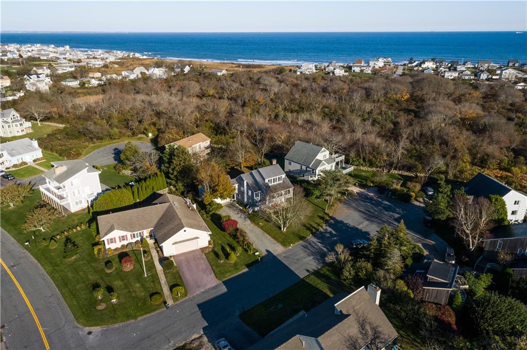 10 Windward Circle, Narragansett