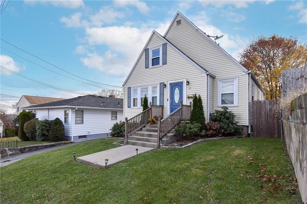 10 Wakefield Avenue, Cranston, RI 02920 MLS 1299252 Lila Delman