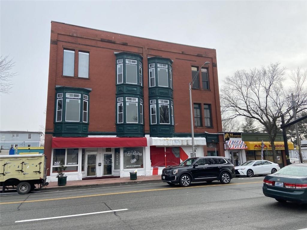 378 380 Elmwood Avenue, Providence, RI 02907 MLS 1299626 Lila Delman