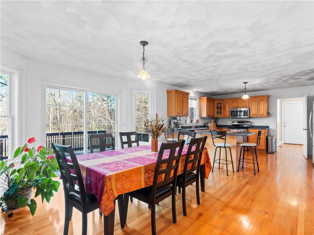 182 Agricultural Avenue, Rehoboth, MA 02769 MLS 1299706 Lila Delman