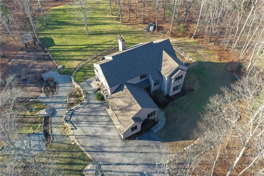 20 Saddle Rock Road, West Greenwich