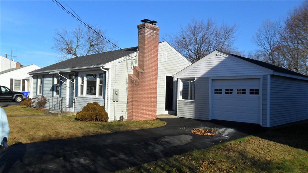 26 Brentwood Drive, East Providence