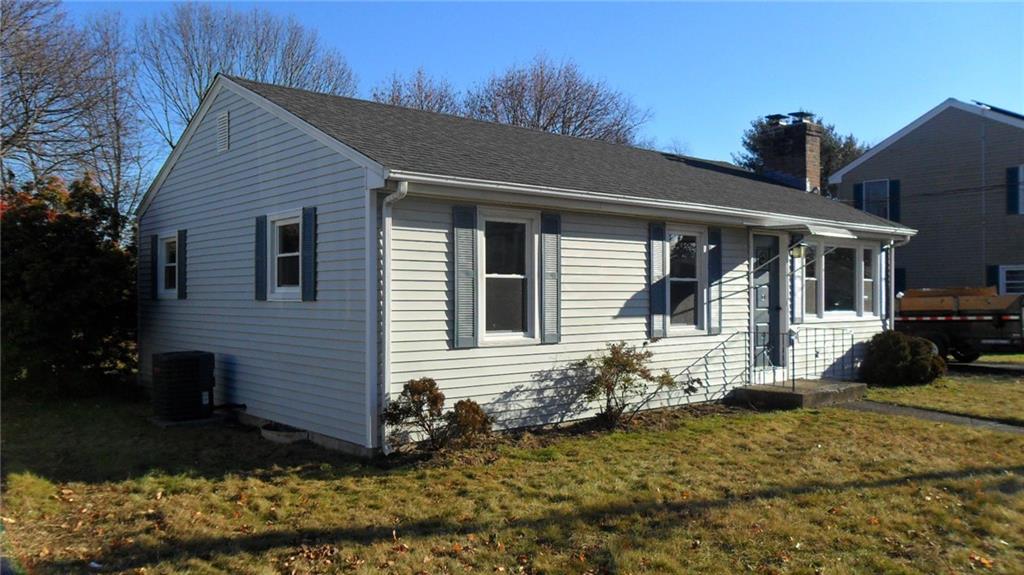 26 Brentwood Drive, East Providence
