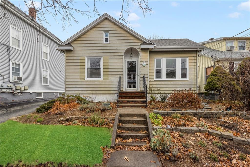 63 Waterman Avenue, Cranston, RI 02910 MLS 1301069 Lila Delman