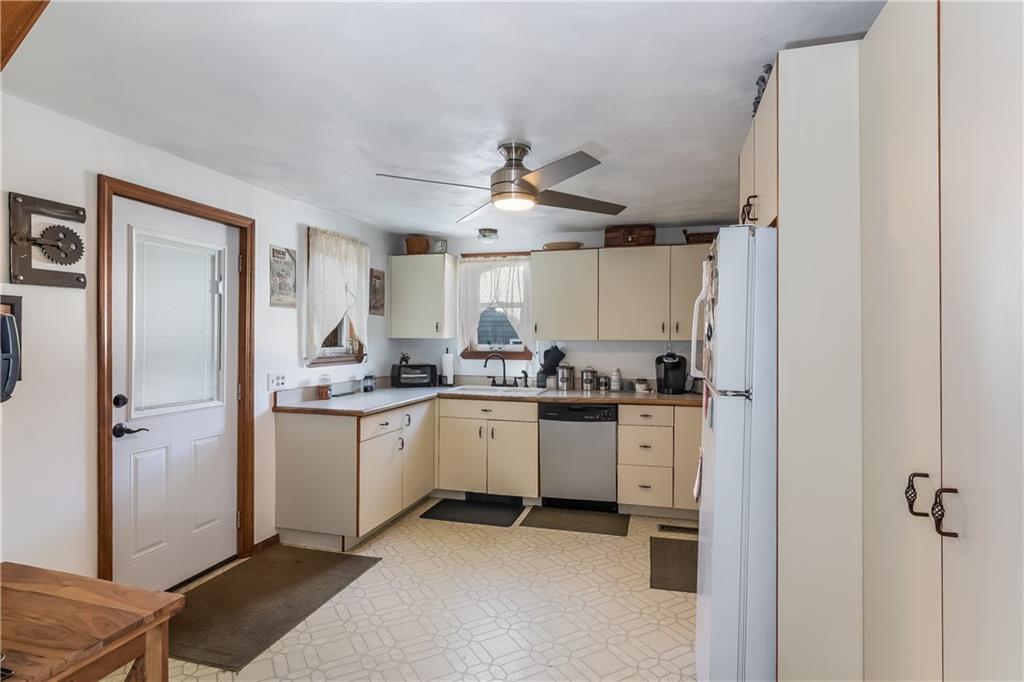 64 Cross Street, Westerly, RI 02891 MLS 1301496 Lila Delman