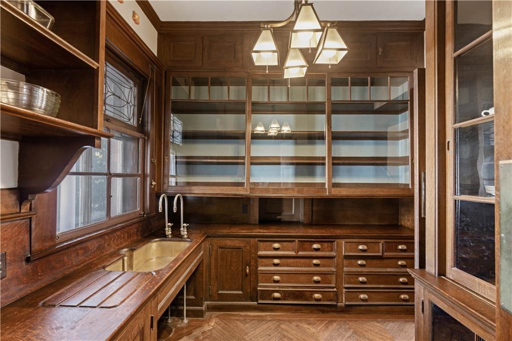 48 Underwood Street, Pawtucket, RI 02860 MLS 1302531 Lila Delman