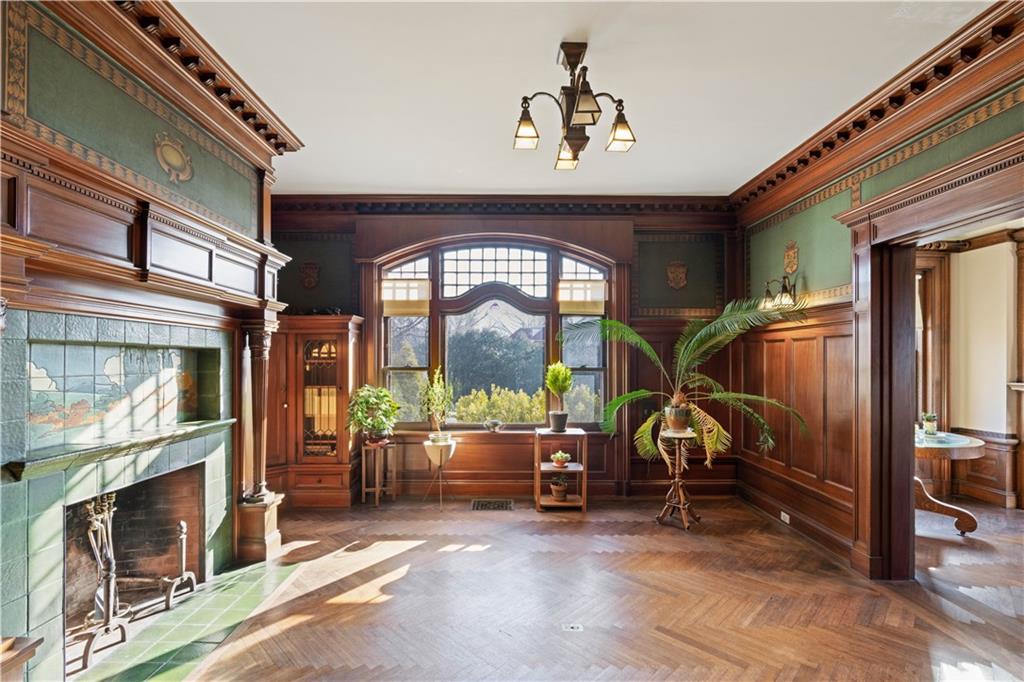 48 Underwood Street, Pawtucket, RI 02860 MLS 1302531 Lila Delman