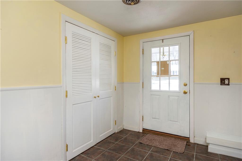 4 Cynthia DR, Coventry Lila Delman