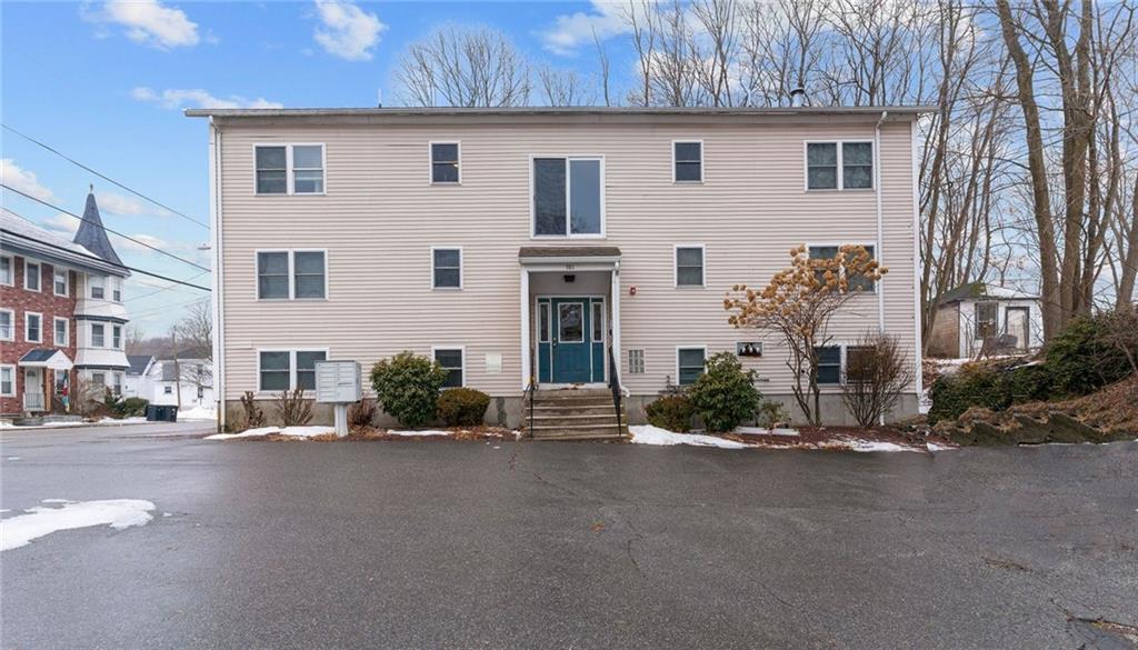 381 Old River Road, Unit#6, Lincoln