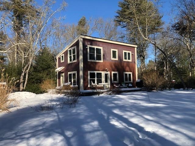 138 Old Mill Road, Charlestown