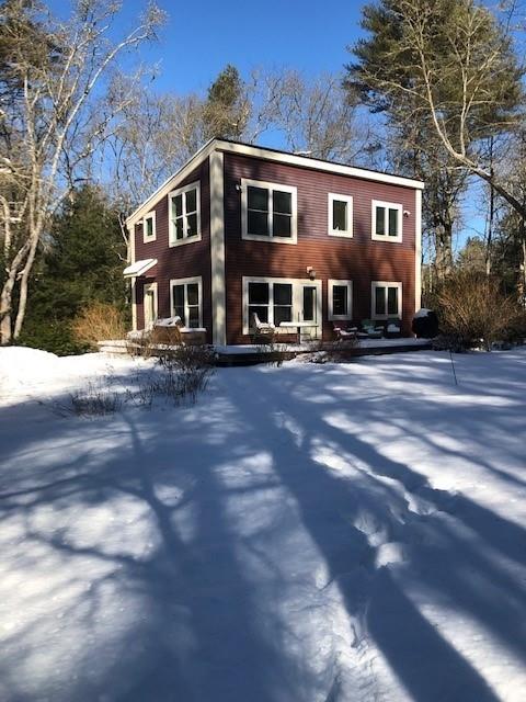 138 Old Mill Road, Charlestown