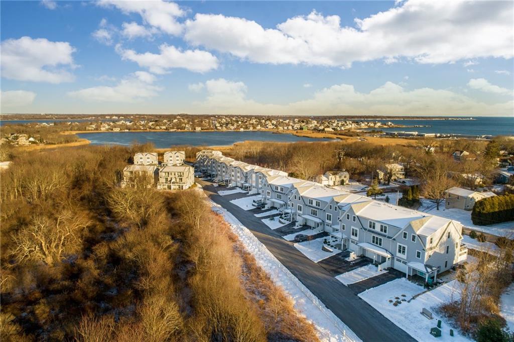 100 Algonquin Road, Unit#3, Narragansett