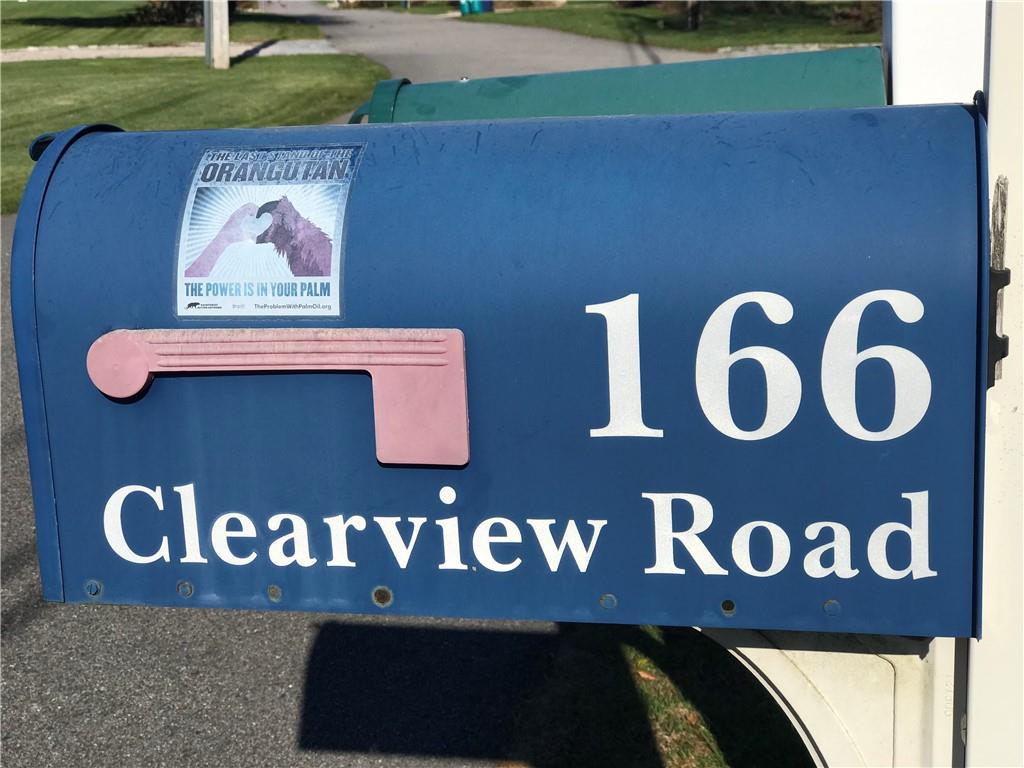 166 Clearview Road, Charlestown