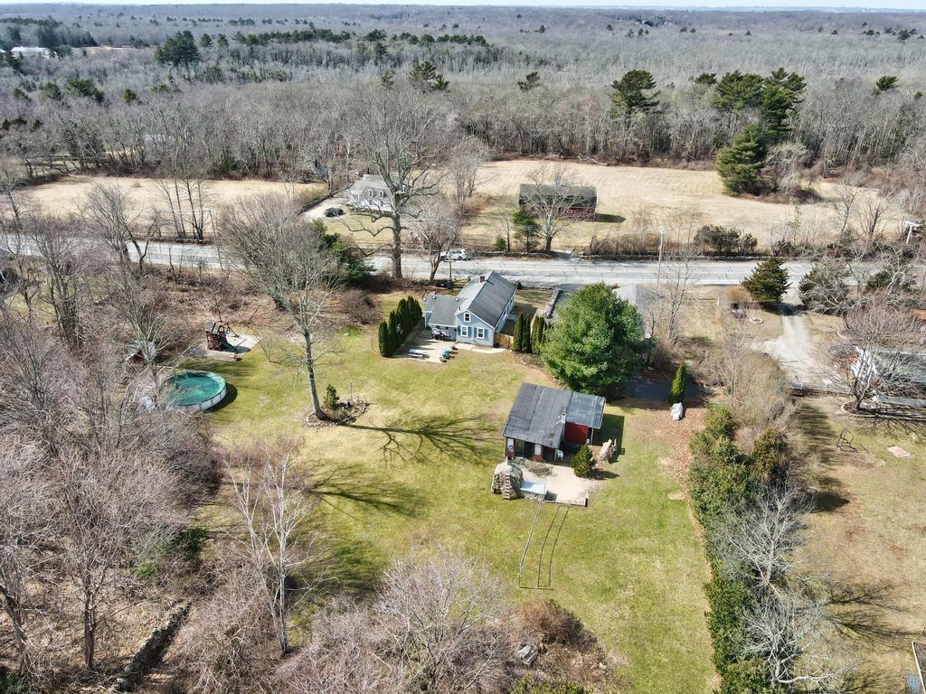 1264 Crandall Road, Tiverton