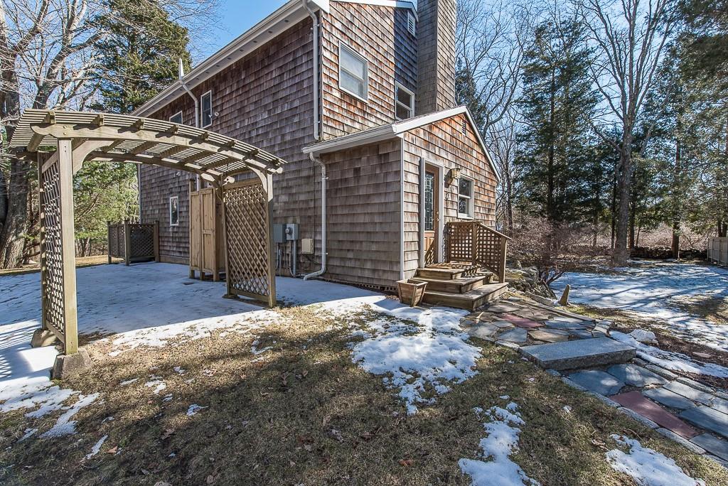 978 Boston Neck Road, North Kingstown, RI 02852 MLS 1304587 Lila