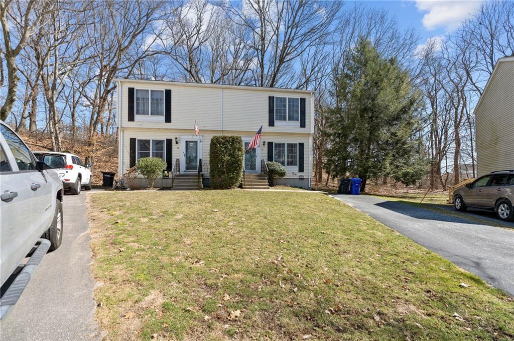 24 Riverwoods Court, East Providence