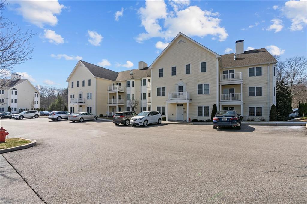 60 Saw Mill Drive, Unit#205, North Kingstown