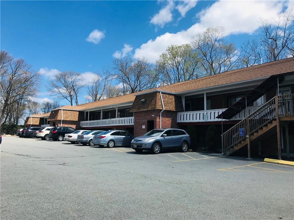 569 Smithfield Road, Unit#8, North Providence