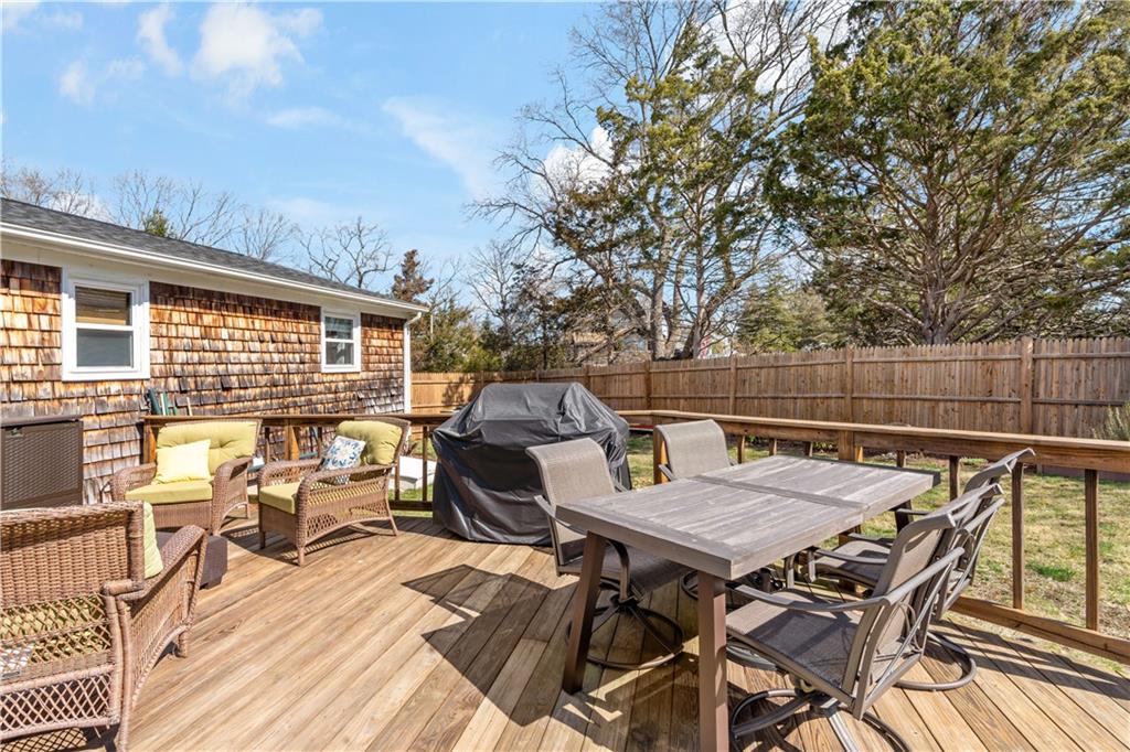 170 Oak Tree Avenue, Warwick